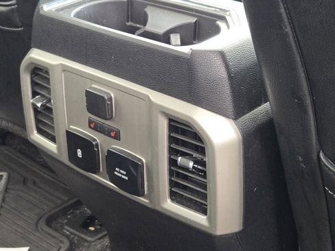 Used 2009 Ford F150 XLT image 11