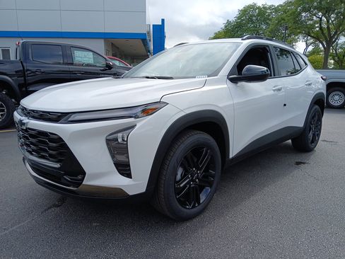 New 2026 Chevrolet Trax ACTIV w/ Sunroof Package image 6
