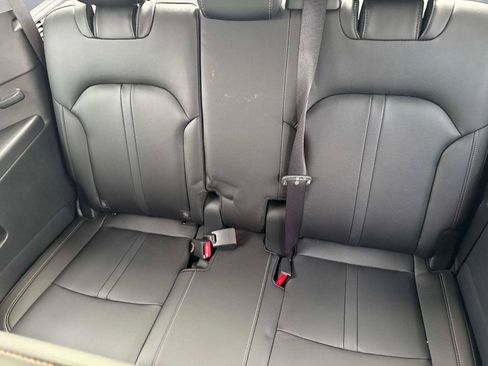 Certified 2025 MAZDA CX-90 3.3 Turbo w/ Preferred Package image 14