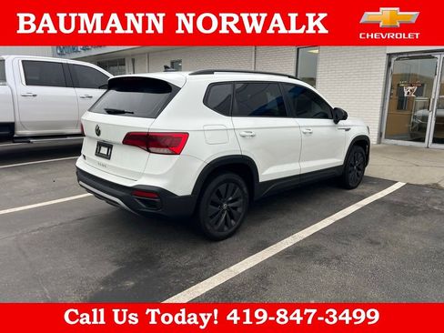 Used 2024 Volkswagen Taos S image 9