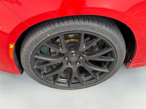 Used 2015 Dodge Charger R/T w/ Wheels & Tunes Group image 32