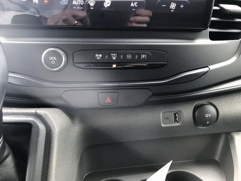 New 2026 Ford Transit 250 XL image 14