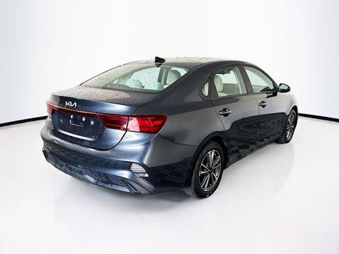 Certified 2023 Kia Forte LXS FWD image 5