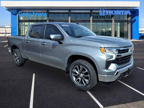 Used 2023 Chevrolet Silverado 1500 LT image 1