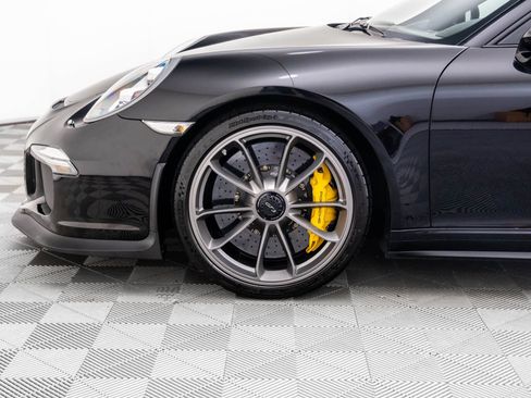 Certified 2014 Porsche 911 GT3 image 35