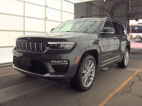 Used 2022 Jeep Grand Cherokee Summit w/ Adv Protech Group IV AWD/4WD image 1