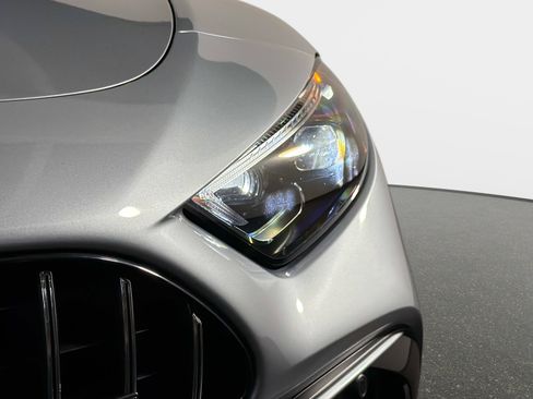 Used 2022 Mercedes-Benz SL 55 AMG 4MATIC image 10