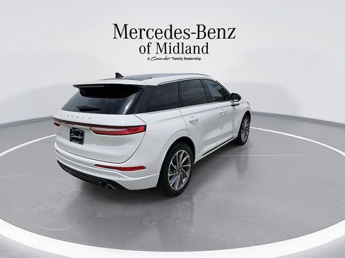 Used 2022 Lincoln Corsair Grand Touring AWD/4WD image 8