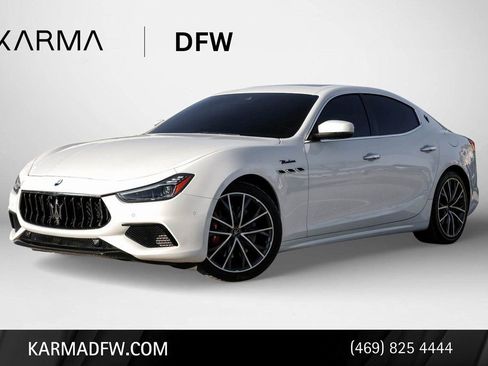 Used 2023 Maserati Ghibli Modena image 1