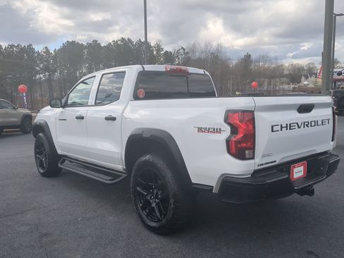 Used 2024 Chevrolet Colorado Trail Boss w/ Technology Package image 7