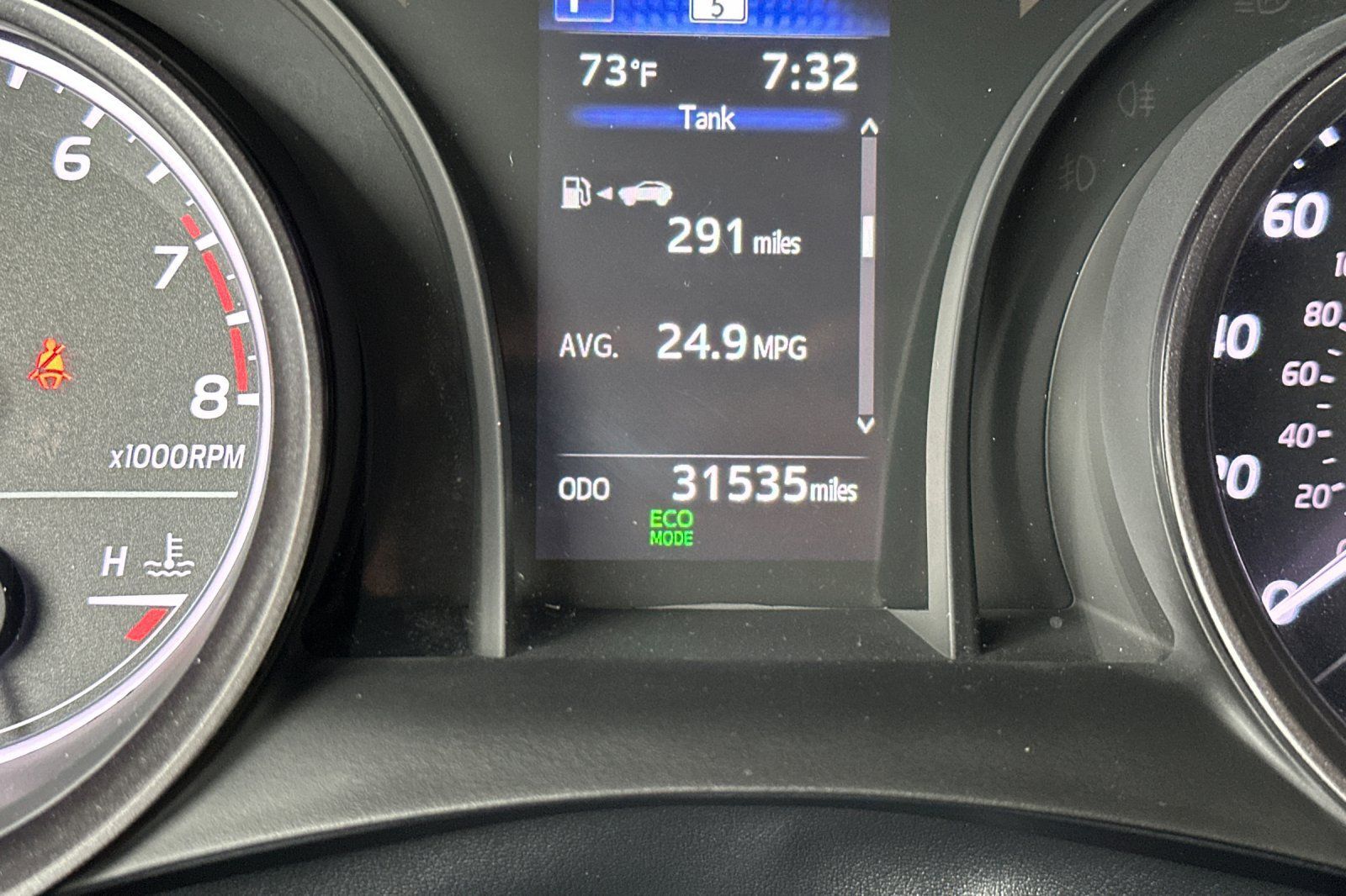 Used 2024 Toyota Camry SE FWD image 31