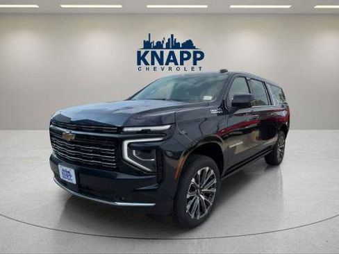 New 2026 Chevrolet Suburban High Country image 1