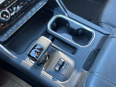 Used 2024 GMC Sierra 1500 Denali image 22