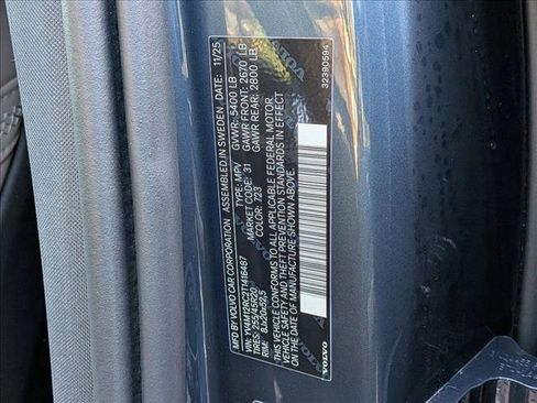 New 2026 Volvo XC60 B5 Plus w/ Climate Package image 20