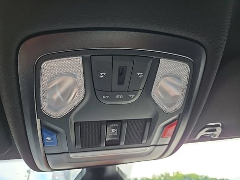 Used 2024 RAM 2500 Big Horn w/ Night Edition AWD/4WD image 79