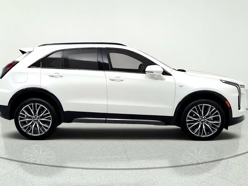 Certified 2024 Cadillac XT4 Sport AWD/4WD image 6