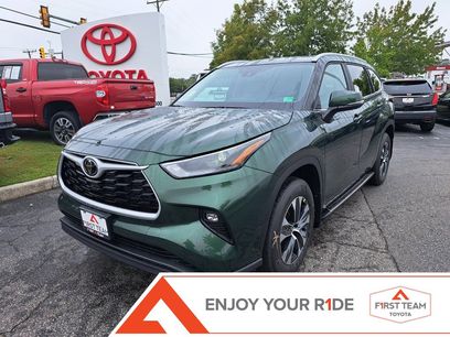 New 2025 Toyota Highlander XLE