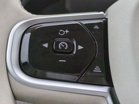 New 2026 Volvo XC90 B6 Ultra w/ Protection Package AWD/4WD image 22