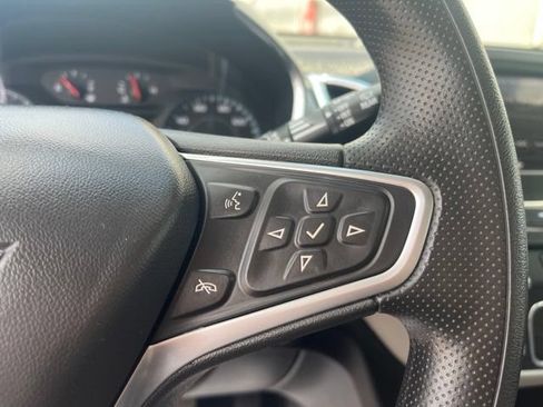 Used 2023 Chevrolet Equinox LS w/ LPO, Cargo Package AWD/4WD image 17