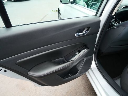 Used 2021 Nissan Altima 2.5 SV w/ SV Premium Package FWD image 22