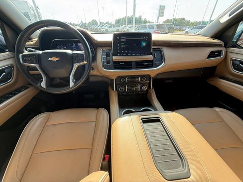 Used 2023 Chevrolet Tahoe Premier RWD image 7
