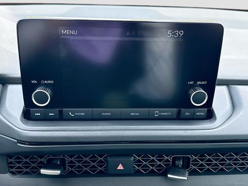 Used 2023 Honda Accord EX image 27