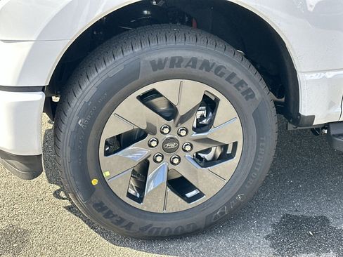 New 2025 Ford F150 Lightning Flash image 12