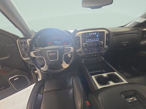 Used 2018 GMC Sierra 1500 SLT w/ SLT Premium Package image 10
