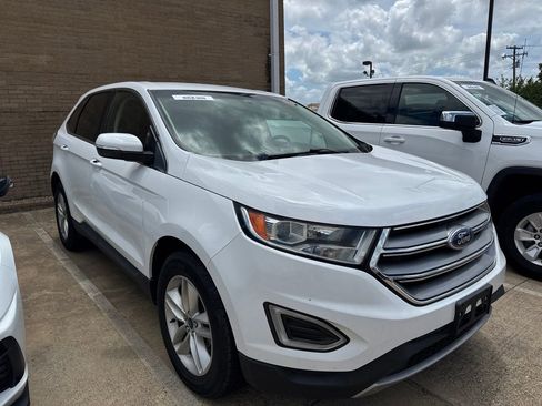 Used 2018 Ford Edge SEL FWD image 3