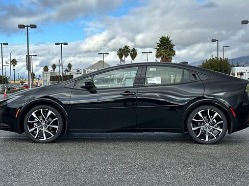New 2026 Toyota Prius Plug-In Hybrid image 7