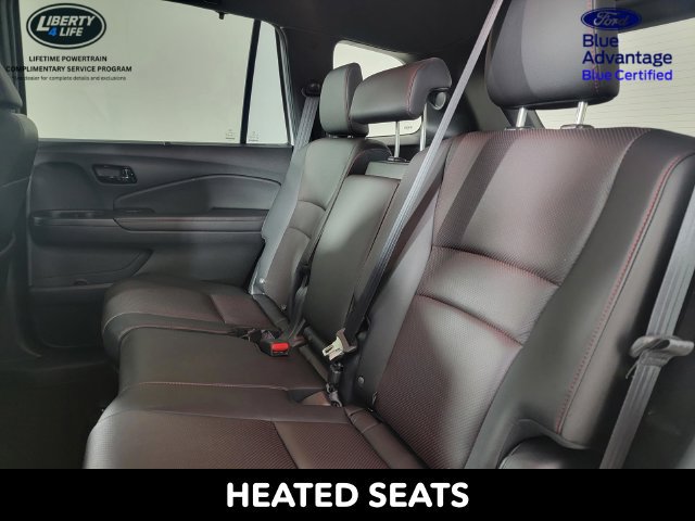 Used 2024 Honda Passport Black Edition image 15