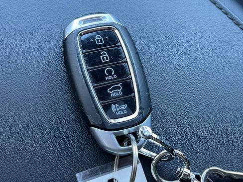 Used 2022 Hyundai Palisade SEL w/ Premium Package image 25