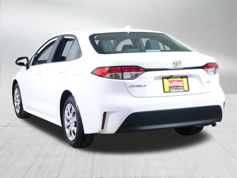 Used 2024 Toyota Corolla LE image 5