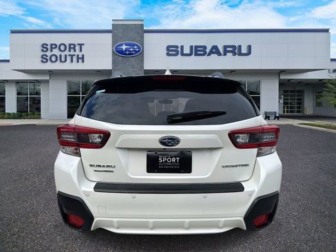 Used 2022 Subaru Crosstrek 2.5i Limited w/ Moonroof Package 2 image 4
