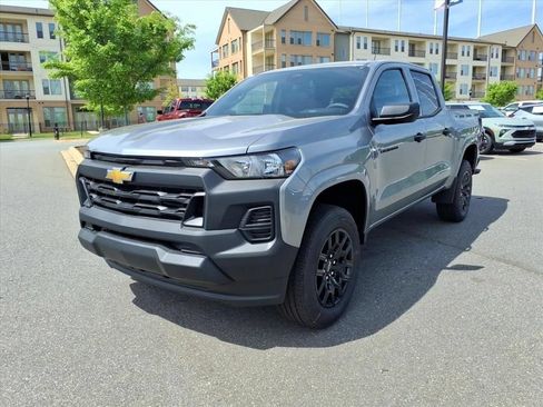New 2026 Chevrolet Colorado W/T w/ WT Custom Package AWD/4WD image 28