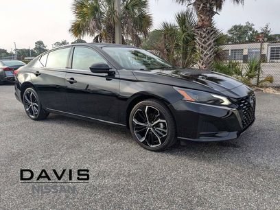 Used 2025 Nissan Altima 2.5 SR