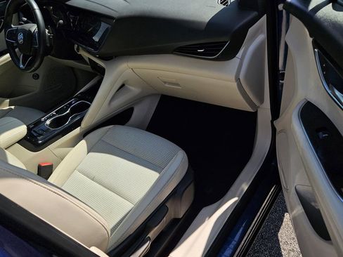 Used 2023 Buick Envision Preferred image 7