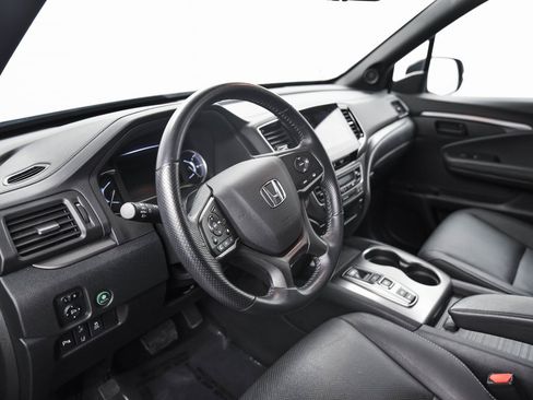 Used 2023 Honda Passport EX-L image 16