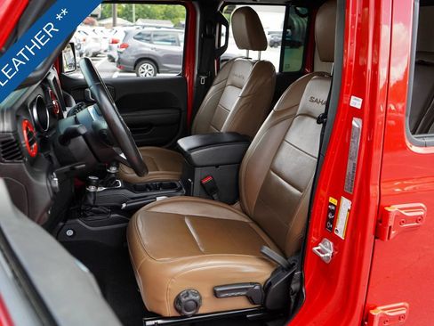 Used 2021 Jeep Wrangler Unlimited Sahara AWD/4WD image 6