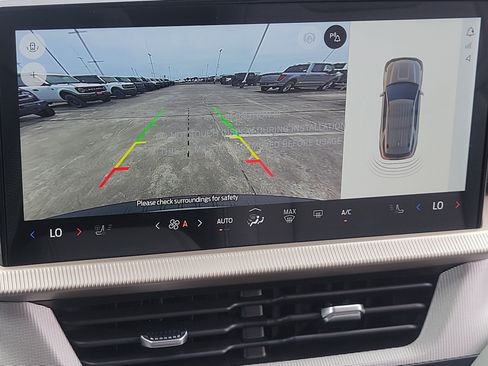 New 2025 Ford Explorer Active w/ Active Comfort Package image 19