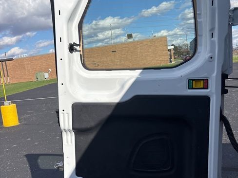 Used 2024 Ford Transit 250 Low Roof w/ Exterior Upgrade Package RWD image 29