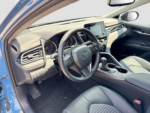 Used 2024 Toyota Camry SE w/ Convenience Package FWD image 9