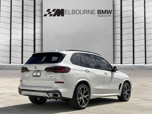 New 2026 BMW X5 xDrive40i w/ M Sport Package image 4