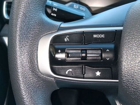 Used 2023 Kia Sportage LX image 23