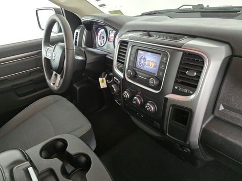 Used 2024 RAM 1500 Classic SLT image 40