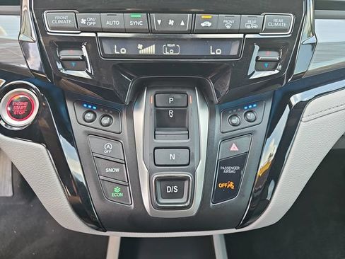 Used 2022 Honda Odyssey Elite image 28
