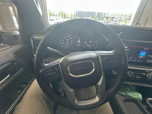 Used 2024 GMC Sierra 3500 Denali AWD/4WD image 25