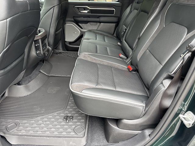 New 2027 RAM 1500 Laramie AWD/4WD image 18