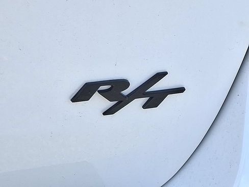 Certified 2022 Dodge Durango R/T w/ Blacktop Package AWD/4WD image 30