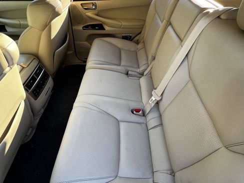 Used 2014 Lexus LX 570 4WD image 30